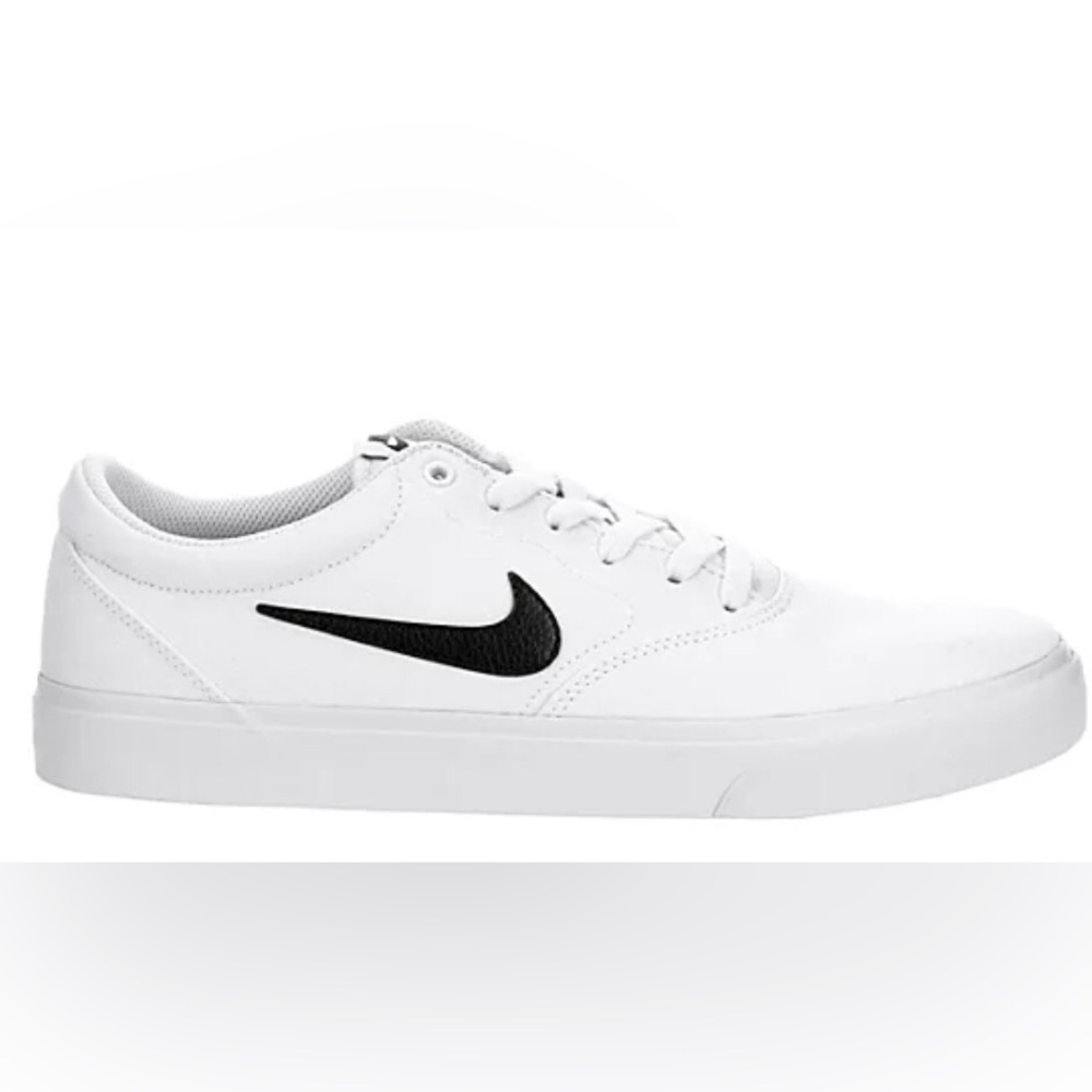Nike MENS SB CHARGE LOW SNEAKER